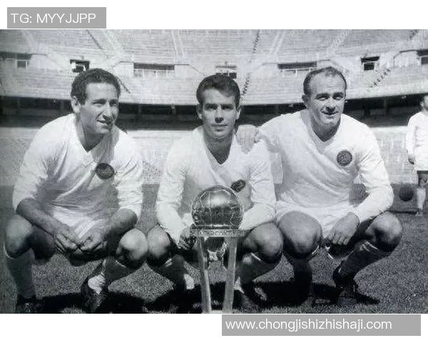 全球知名足球明星组合盘点及其辉煌成就分析